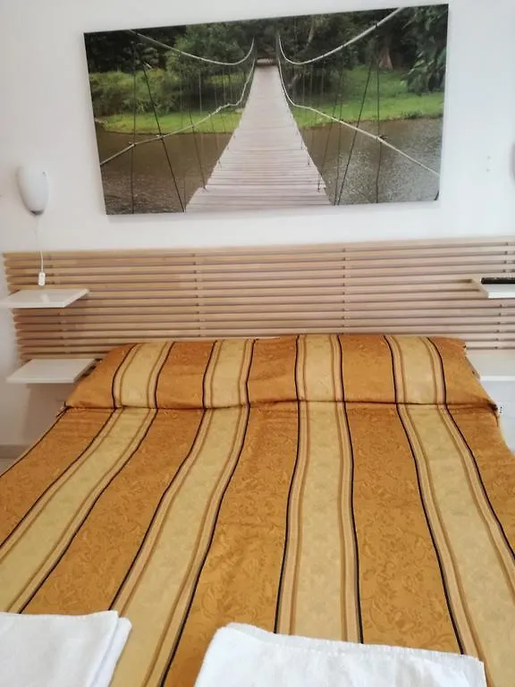 Testa Gioacchino B&B Řím 3*,